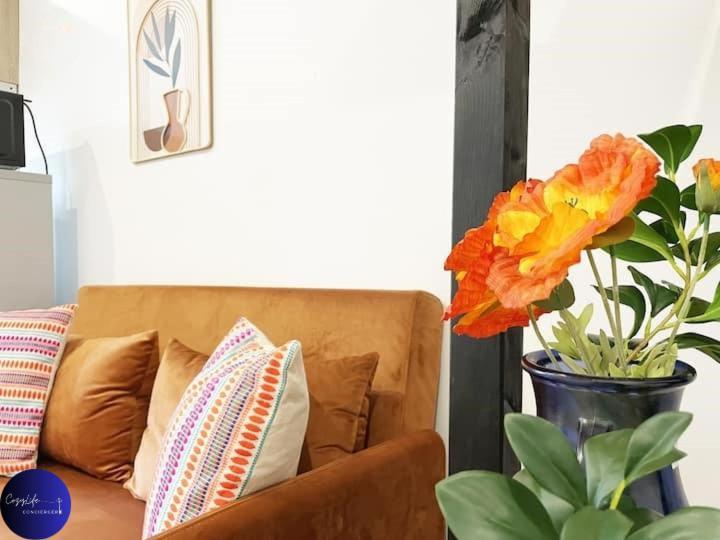 Ferienwohnung Le Duplex Niortais By Cozylife - Calme Et Cosy Exterior foto